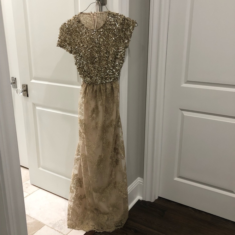 badgley mischka gold sequin lace gown